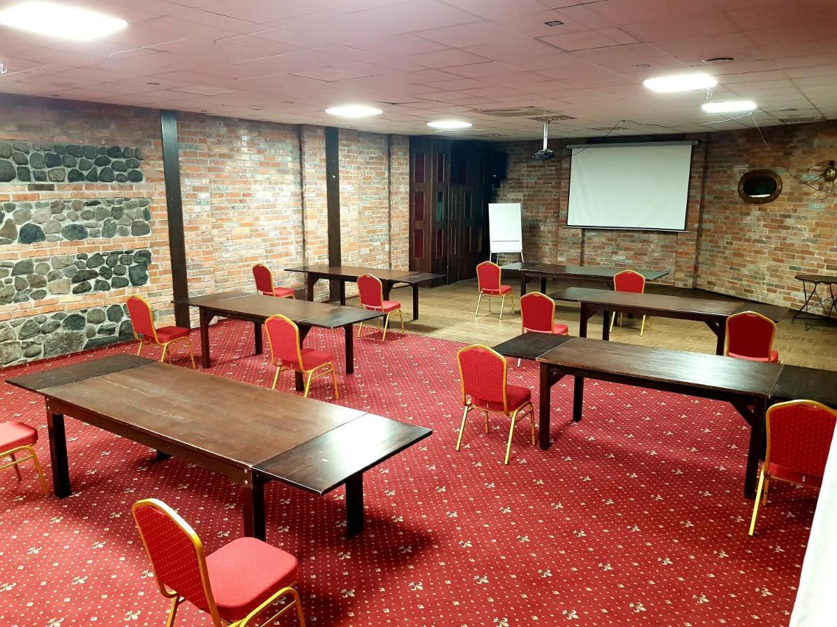 Amadeus Hotel Zielona Gora المظهر الخارجي الصورة