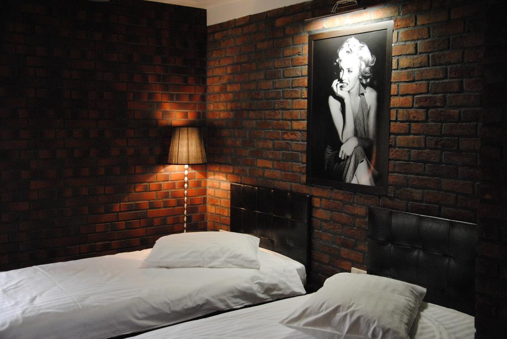 Amadeus Hotel Zielona Gora الغرفة الصورة