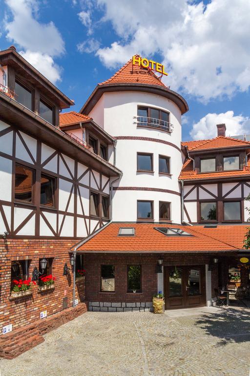 Amadeus Hotel Zielona Gora المظهر الخارجي الصورة