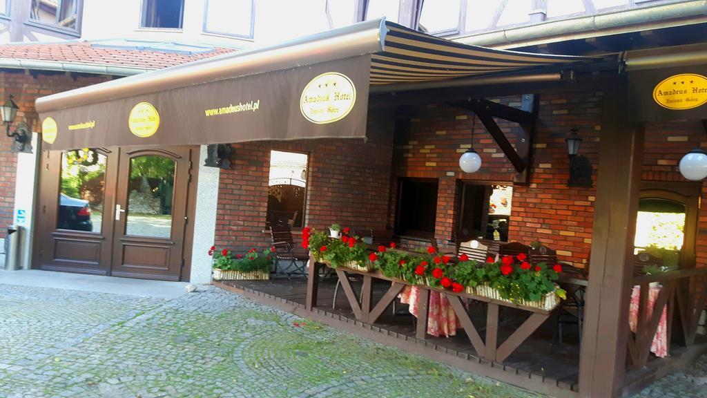 Amadeus Hotel Zielona Gora المظهر الخارجي الصورة